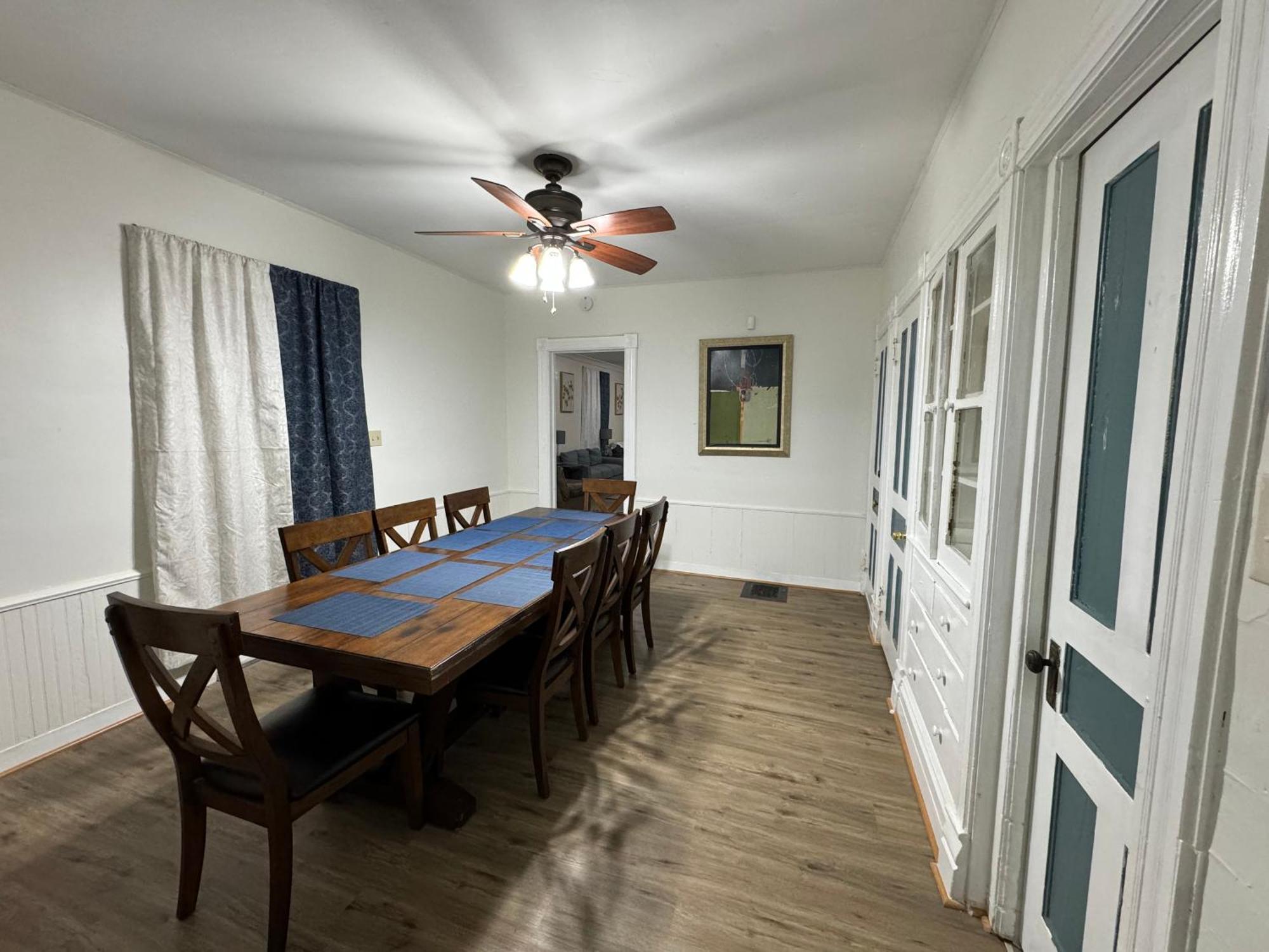 ניאגרה פולס Comfy Getaway, 5 Bed, Sleeps 9, Walk To Falls! מראה חיצוני תמונה