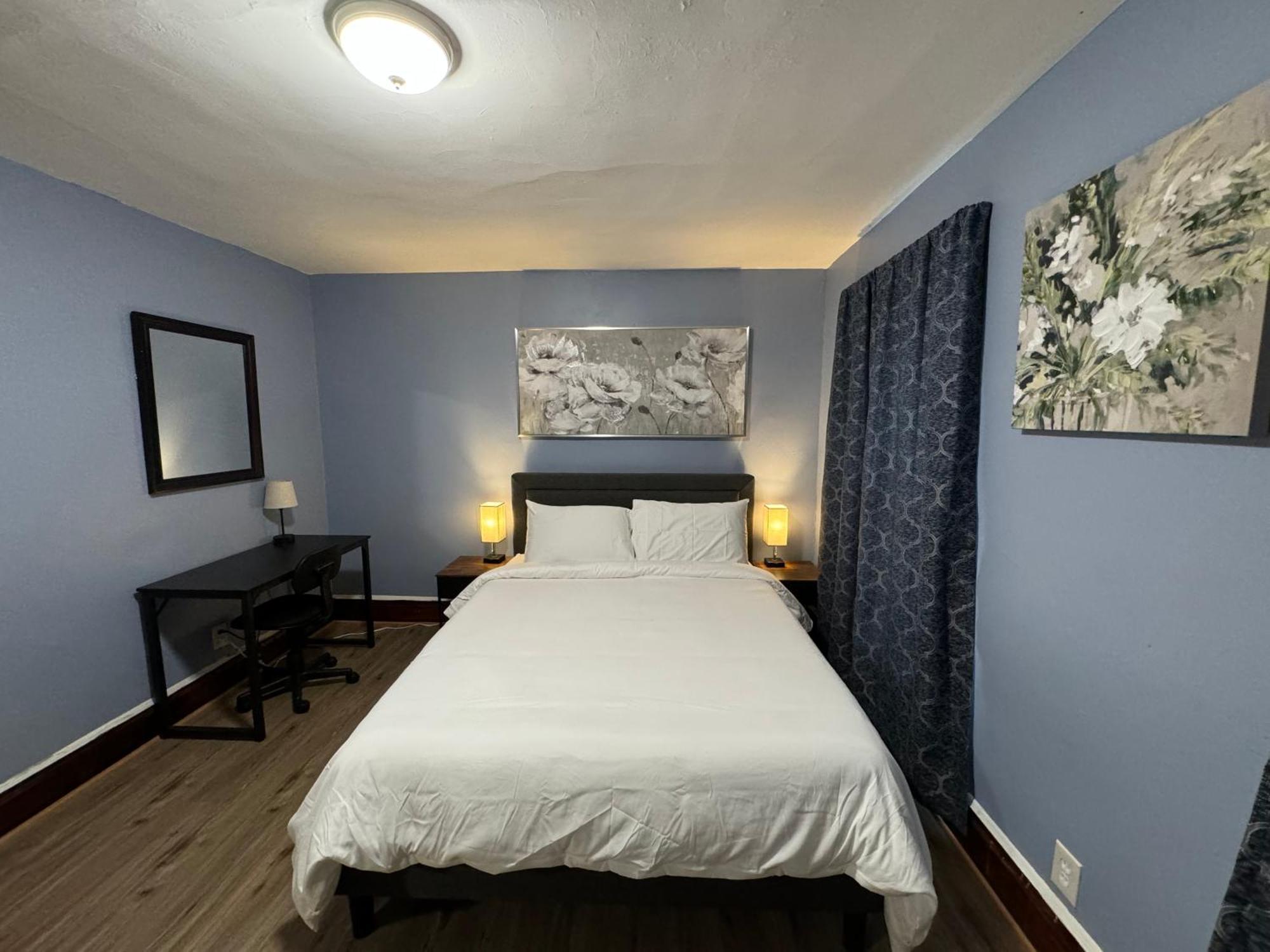 ניאגרה פולס Comfy Getaway, 5 Bed, Sleeps 9, Walk To Falls! מראה חיצוני תמונה