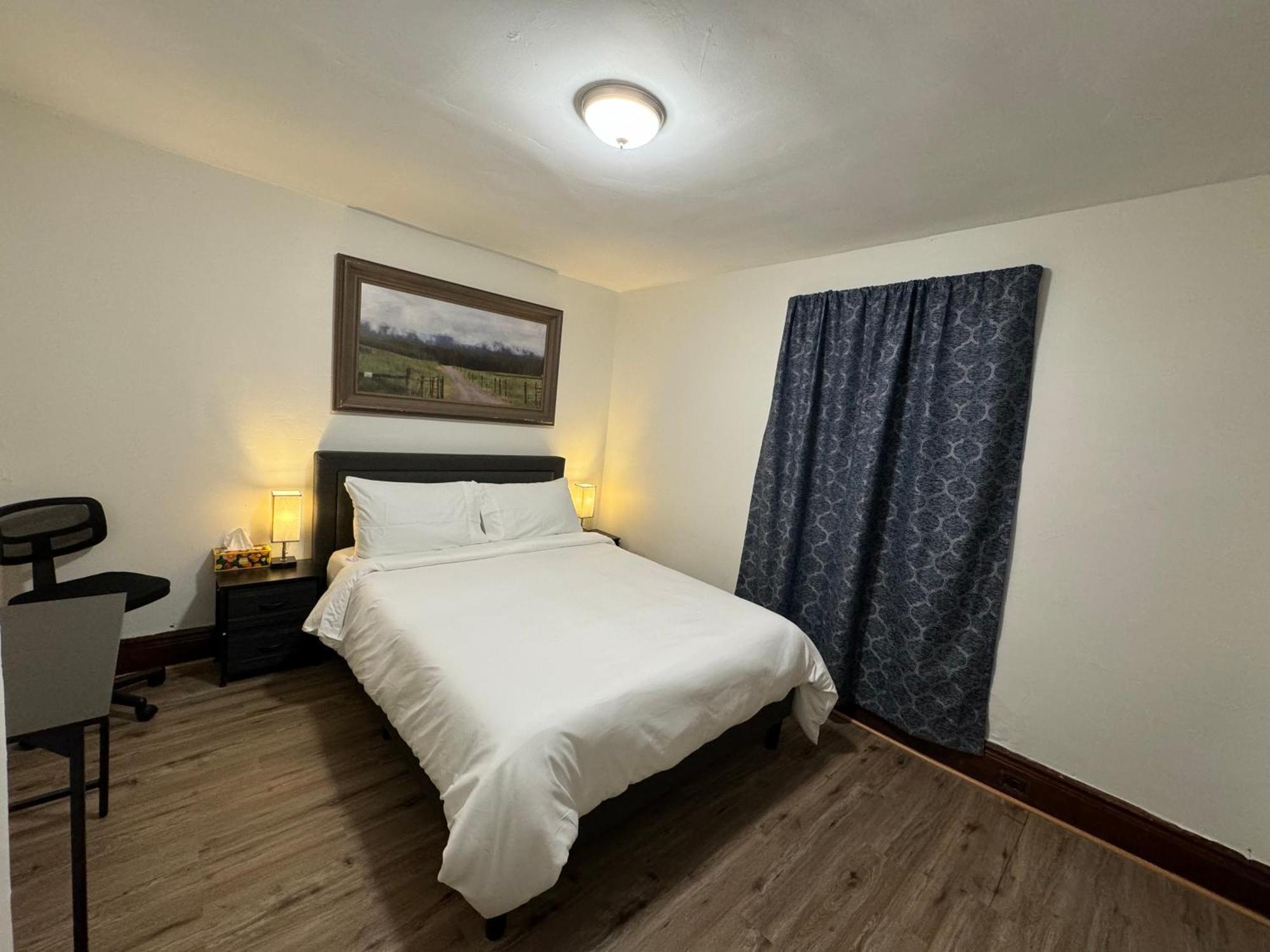 ניאגרה פולס Comfy Getaway, 5 Bed, Sleeps 9, Walk To Falls! מראה חיצוני תמונה